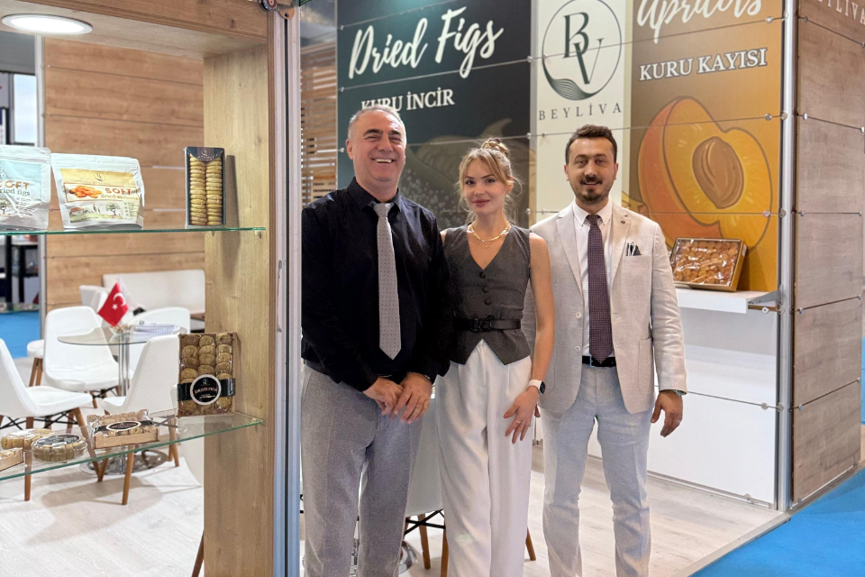 whatsapp-image-2026-02-12-at-12-06-09